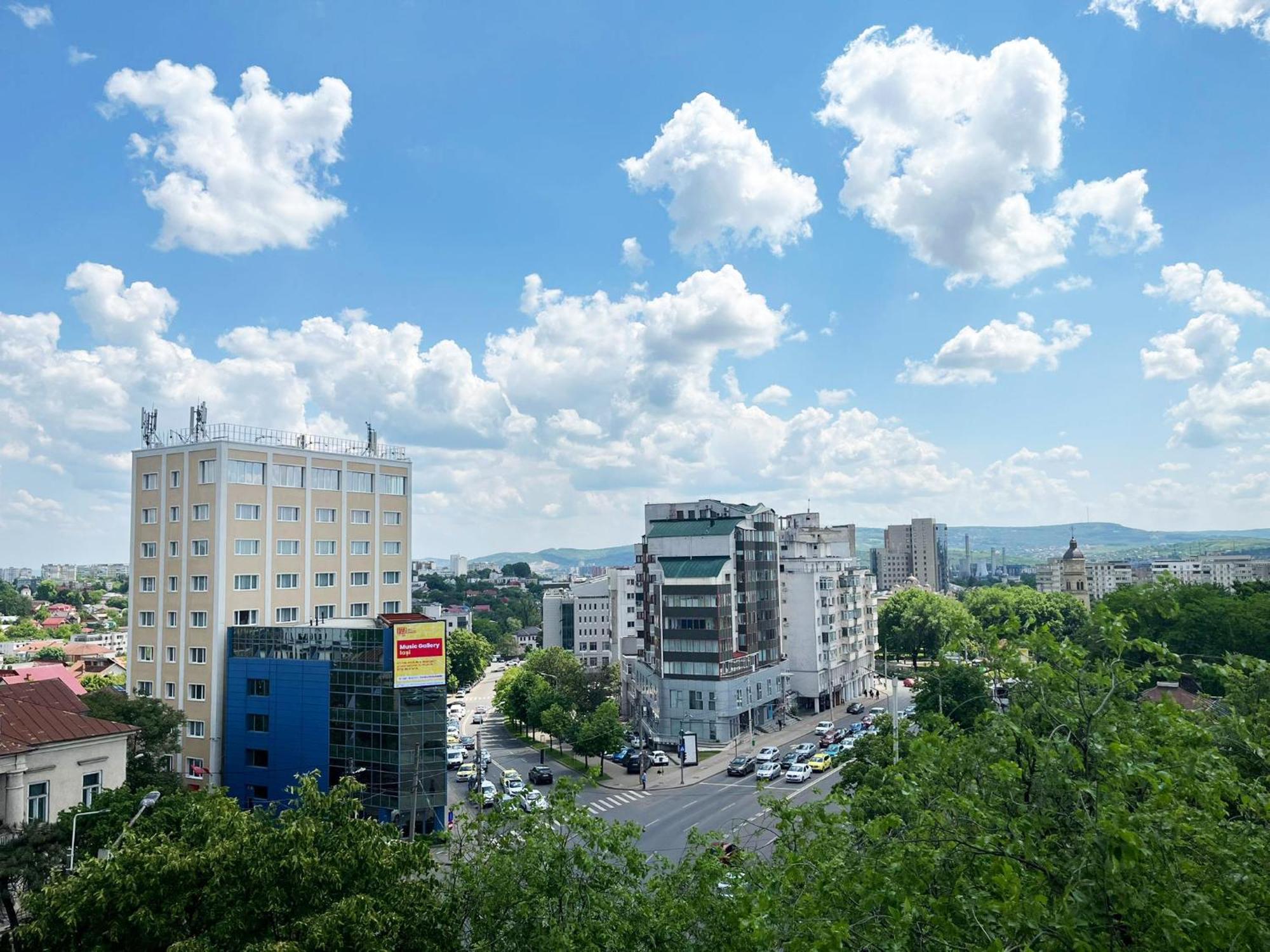 City Center Privat-Sauna Familyconcept Iasi Eksteriør bilde